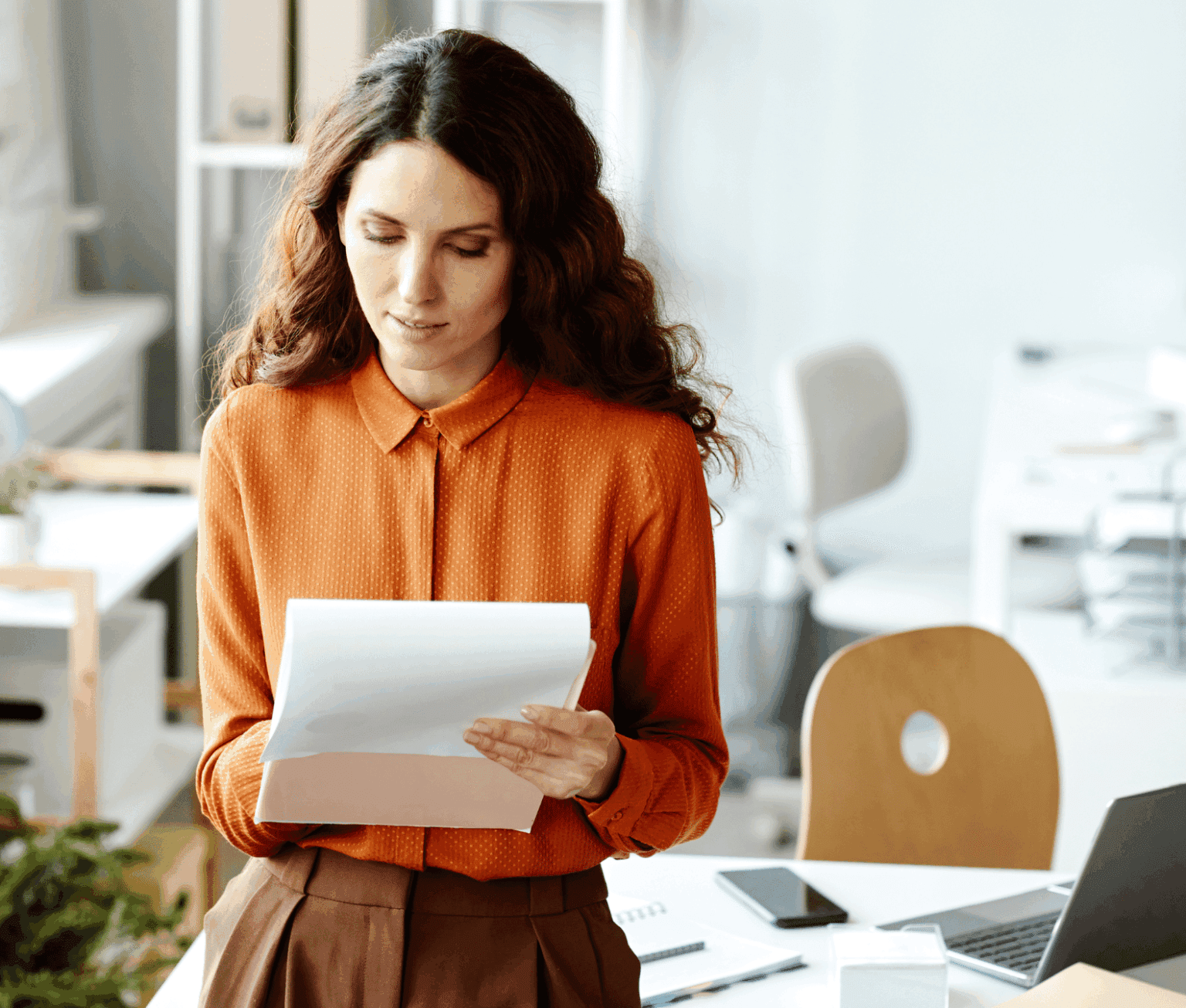 A Geneva taxpayer preparing her tax return with Karpeo’s support.