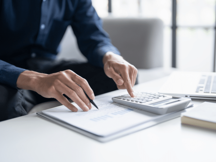 Impôt sur les acquisitions et tva